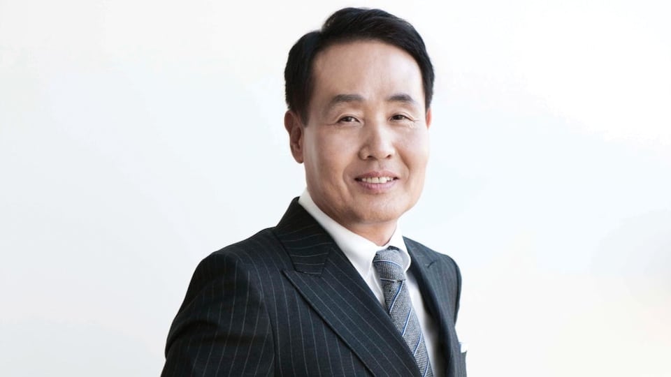 Kim Hyung-jong, Chief Executive, Hyundai Department Store Co.